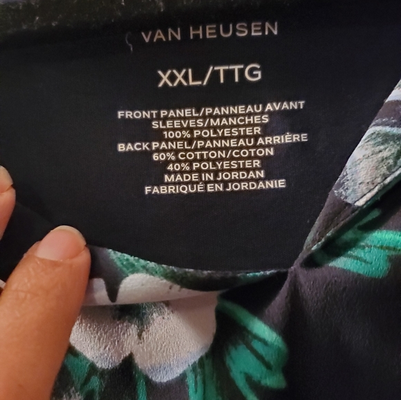 Short sleeve floral top - Picture 2 of 2